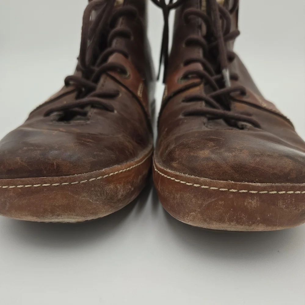 UGG Australia Men's Brown Leather Chukka Boots Size 8